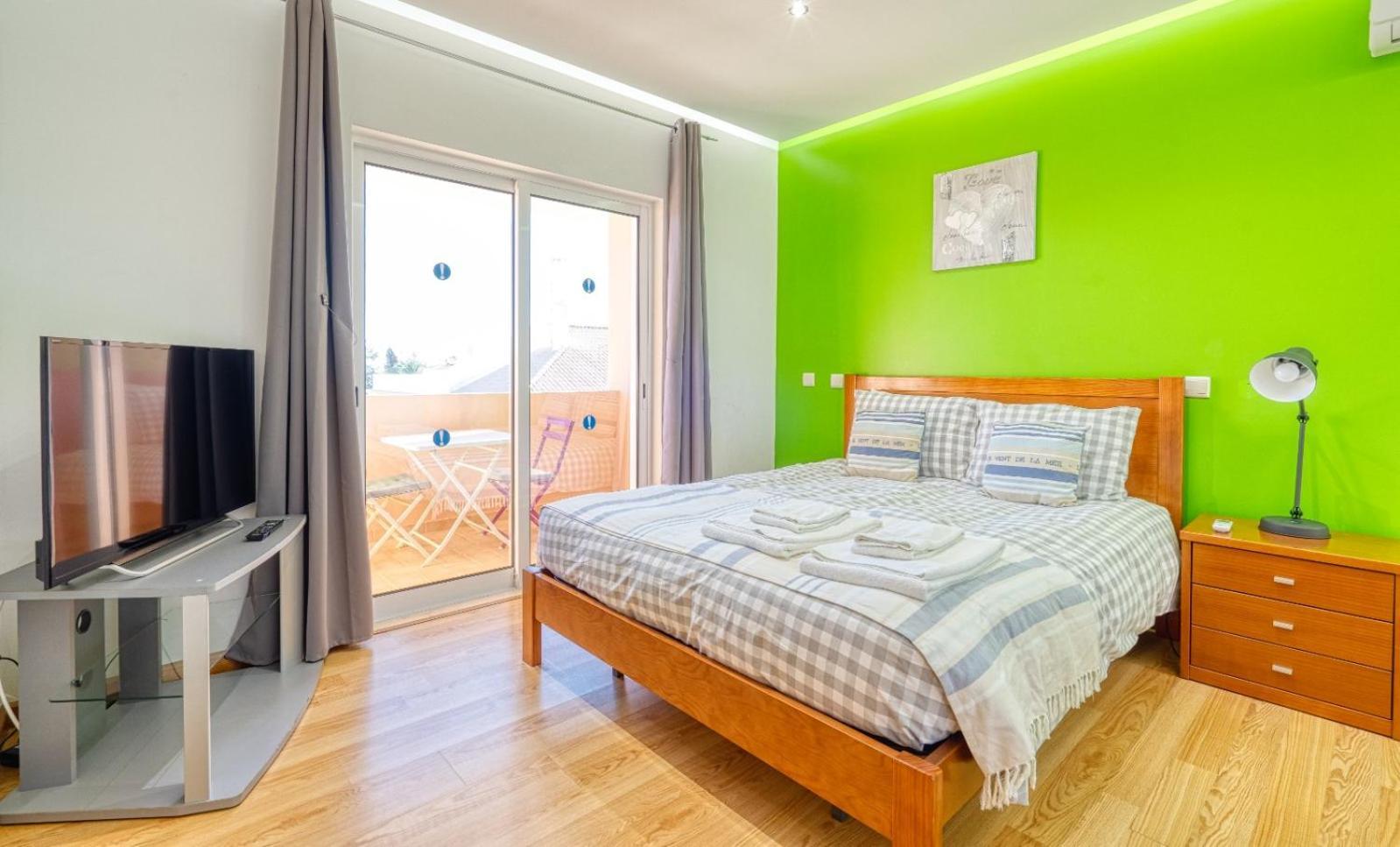 Full Private 300Sqm Villa Jacuzzi Heated Pool Ideal & Quiet Location อัลบูเฟรา ภายนอก รูปภาพ