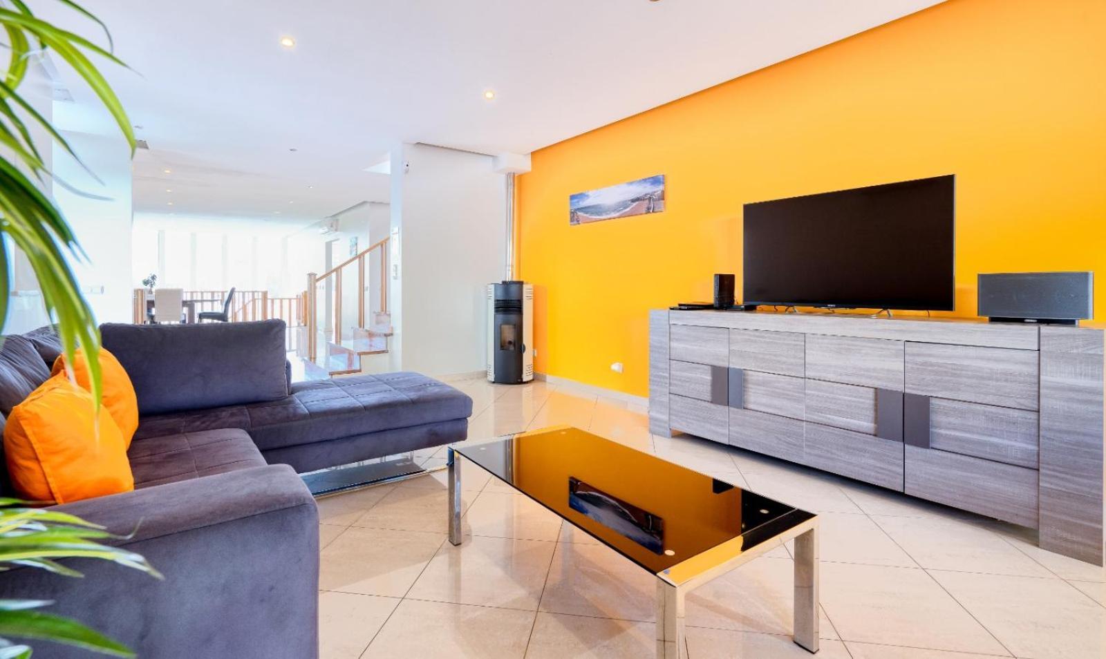 Full Private 300Sqm Villa Jacuzzi Heated Pool Ideal & Quiet Location อัลบูเฟรา ภายนอก รูปภาพ