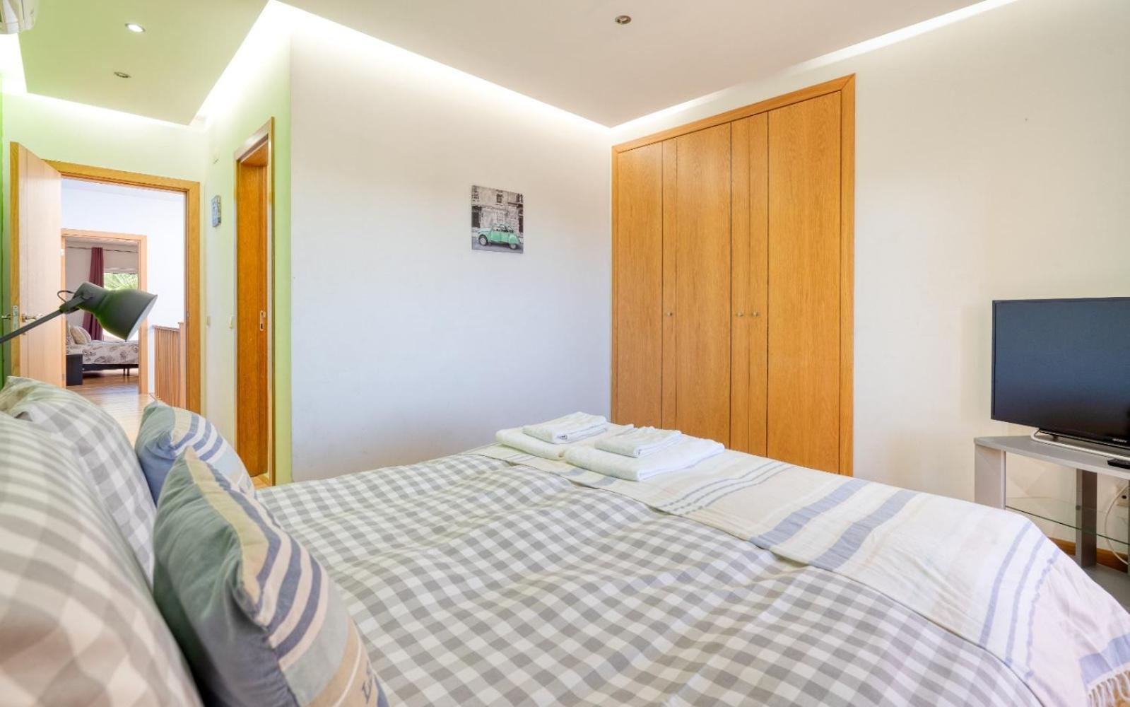 Full Private 300Sqm Villa Jacuzzi Heated Pool Ideal & Quiet Location อัลบูเฟรา ภายนอก รูปภาพ