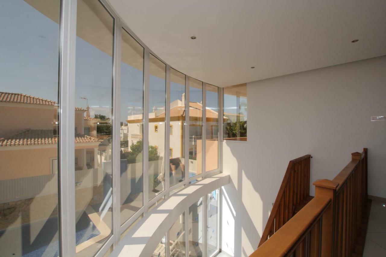 Full Private 300Sqm Villa Jacuzzi Heated Pool Ideal & Quiet Location อัลบูเฟรา ภายนอก รูปภาพ