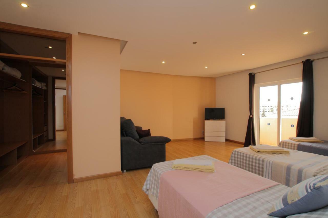 Full Private 300Sqm Villa Jacuzzi Heated Pool Ideal & Quiet Location อัลบูเฟรา ภายนอก รูปภาพ